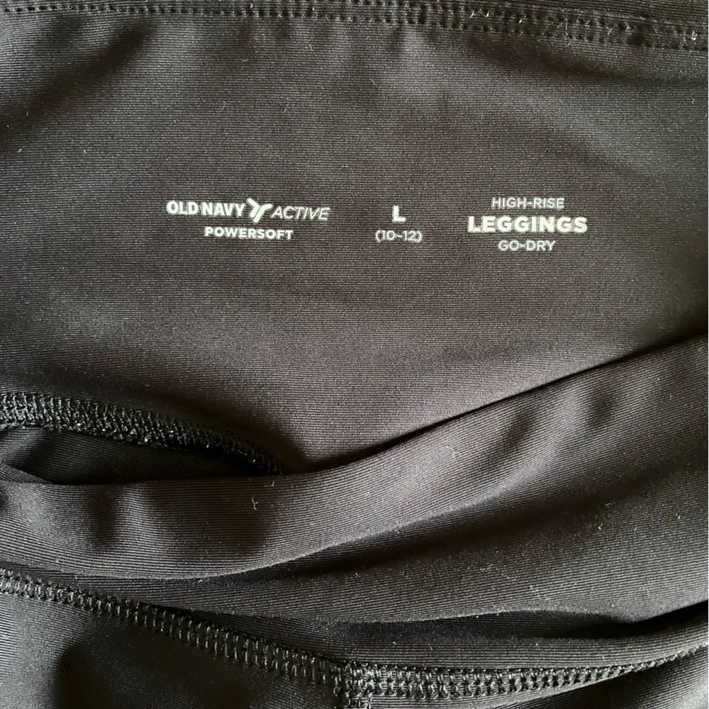 Old Navy Girls black High Rise Powersoft 7/8 leggings, L (10-12)